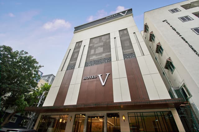 ECKO Premier V Hotel, Hyderabad
